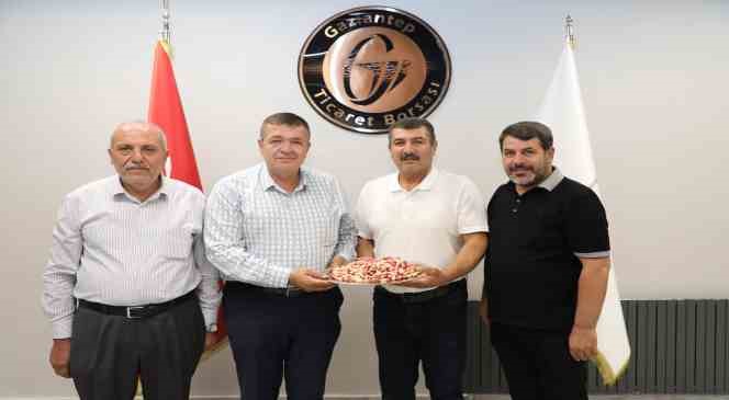 Yılın ilk Antep fıstığına GTB ’den ödül
