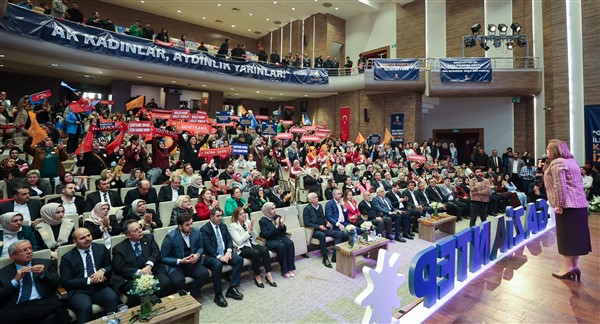 AK Parti Gaziantep İl Kadın Kolları 7. Olağan Genel Kongresi Düzenlendi